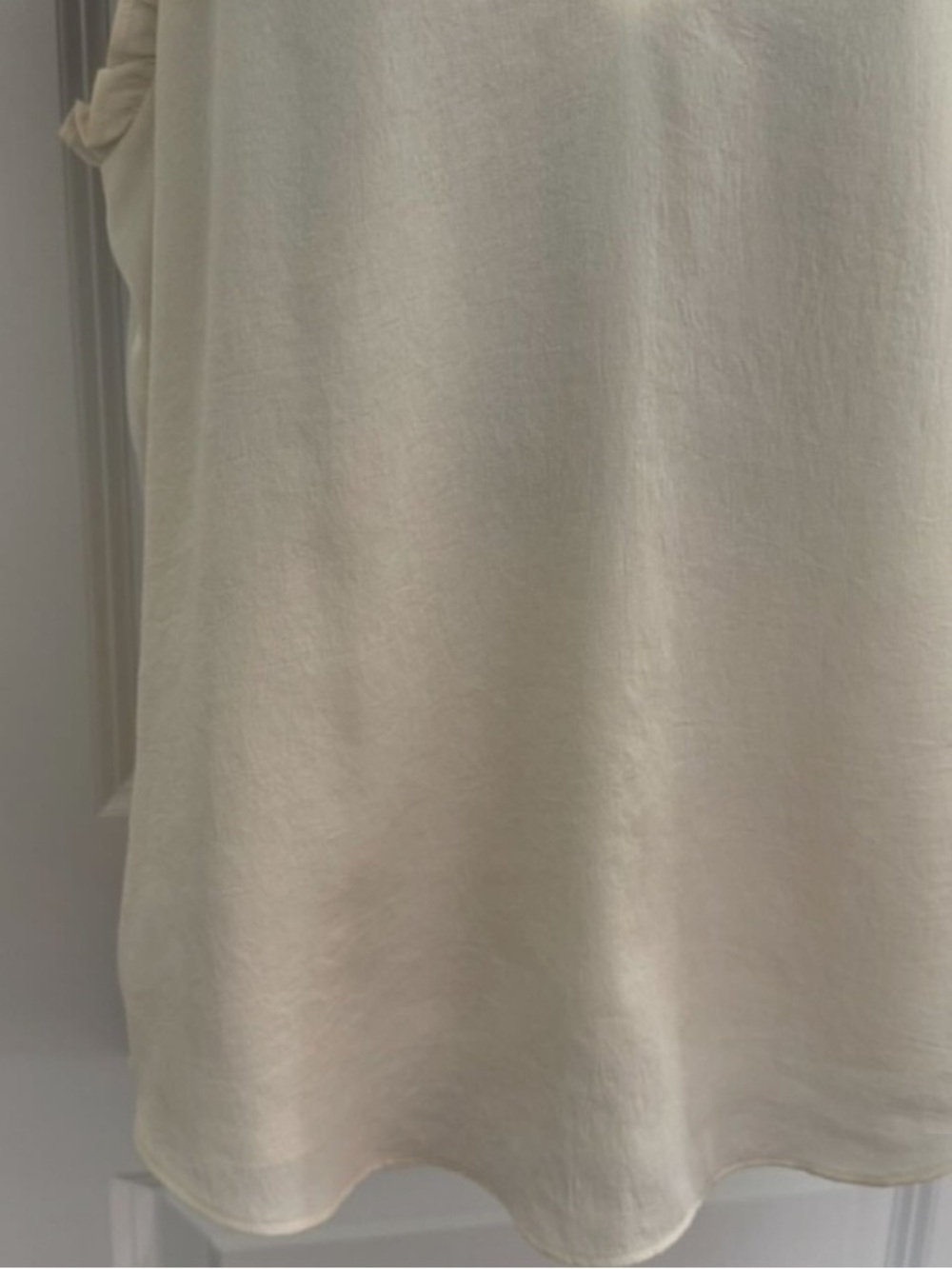 Express Ruffle Trim Cami Top - Picture 4 of 9